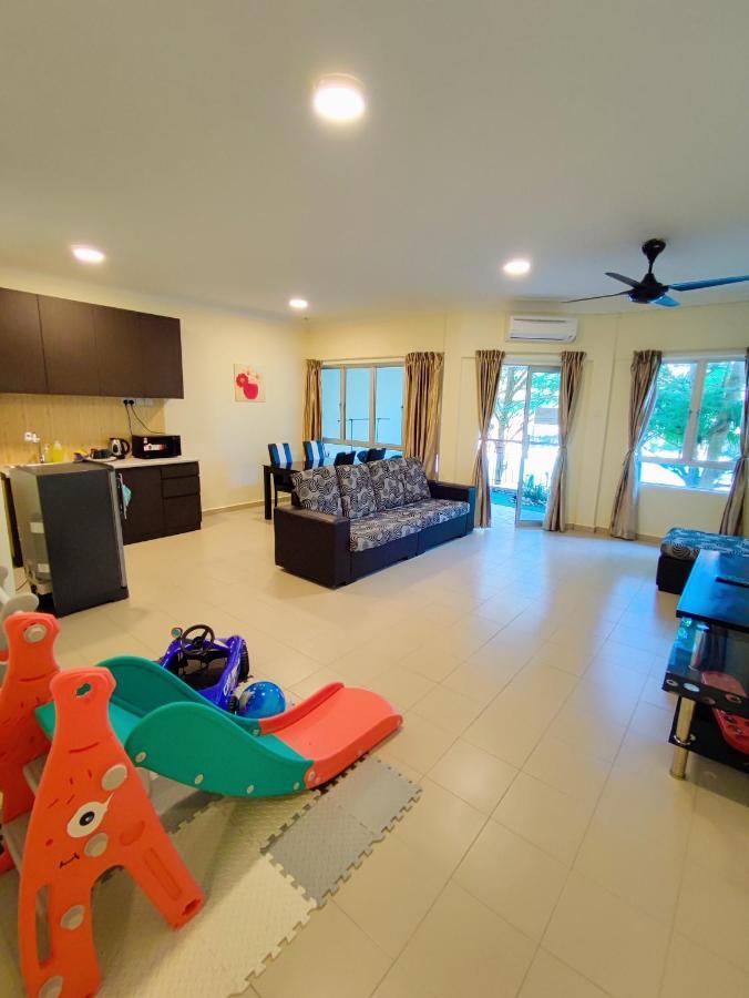 Le'Coco Homestay In Tiara Desaru Residence Exterior foto